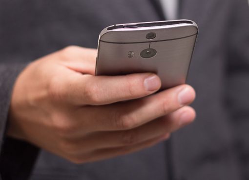 Mobile Datendienste stellen Handy-Telefonie in den Schatten